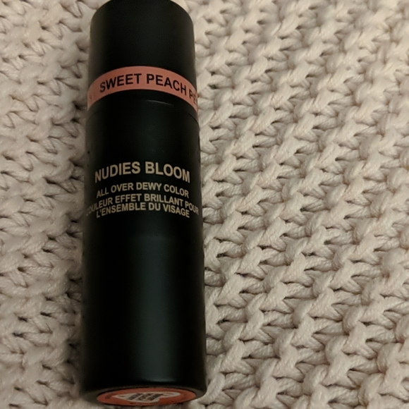Sephora Other - Nudestix